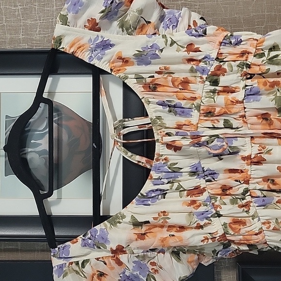 En Saison Sibyl Floral Gauze Midi Dress - Picture 7 of 13